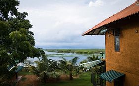 Bundala Flamingo Cotteges